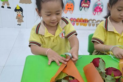 TRƯỜNG MẦM NON SƠN TÂY HẠ TỔ CHỨC HOẠT ĐỘNG CHÀO MỪNG NGÀY PHỤ NỮ VIỆT NAM 20/10 TRƯỜNG MẦM NON SƠN TÂY HẠ TỔ CHỨC HOẠT ĐỘNG CHÀO MỪNG NGÀY PHỤ NỮ VIỆT NAM 20/10